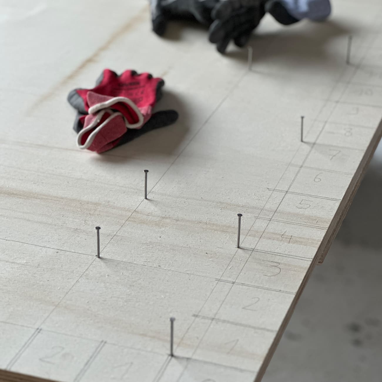 Home Affairs HISTOIRE DE TAPIS / STORY OF RUGS